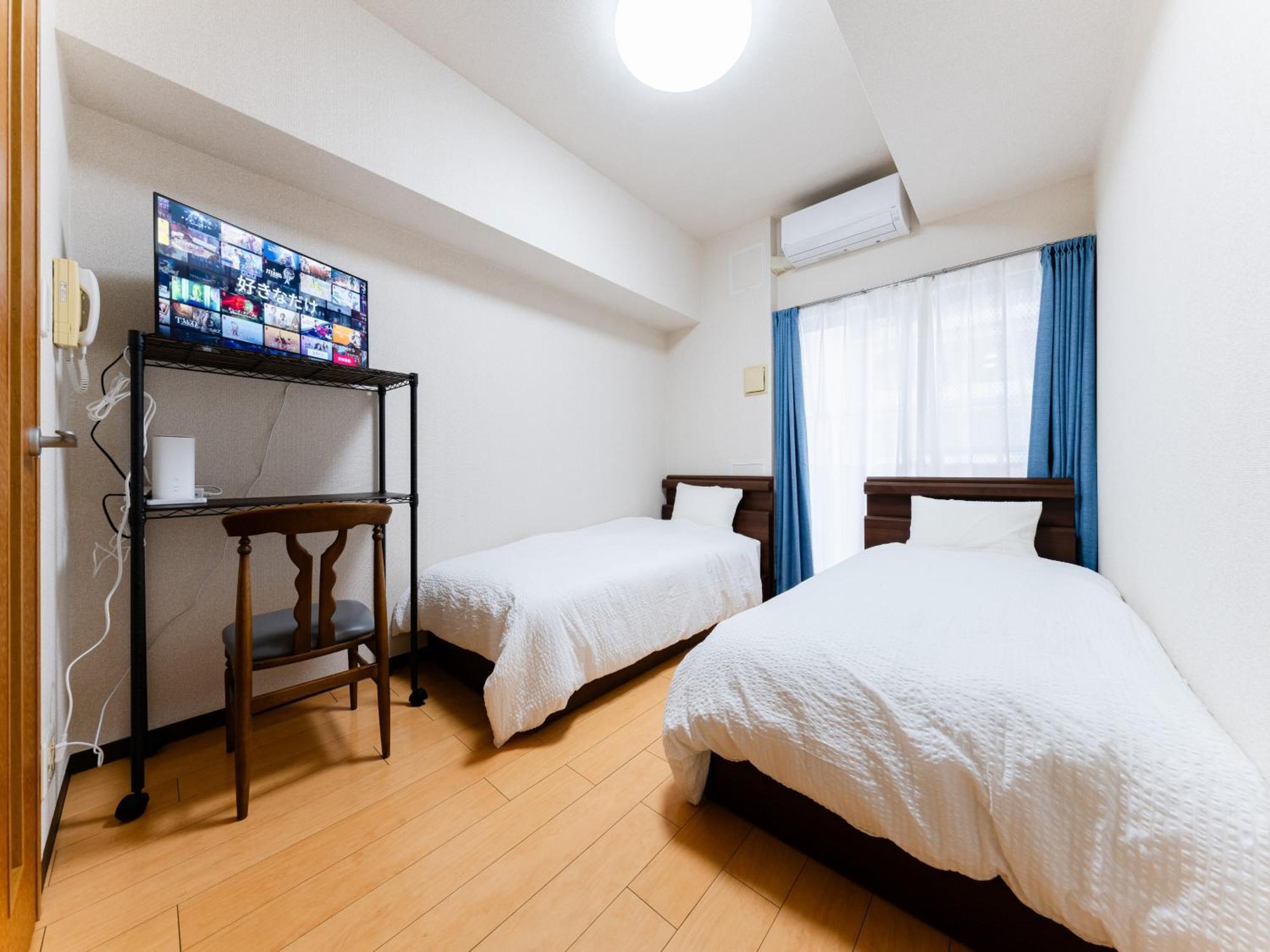 Shin-okubo Sta・1 Min Walk/　shinjuku Sta 2min/　switch * Tokio